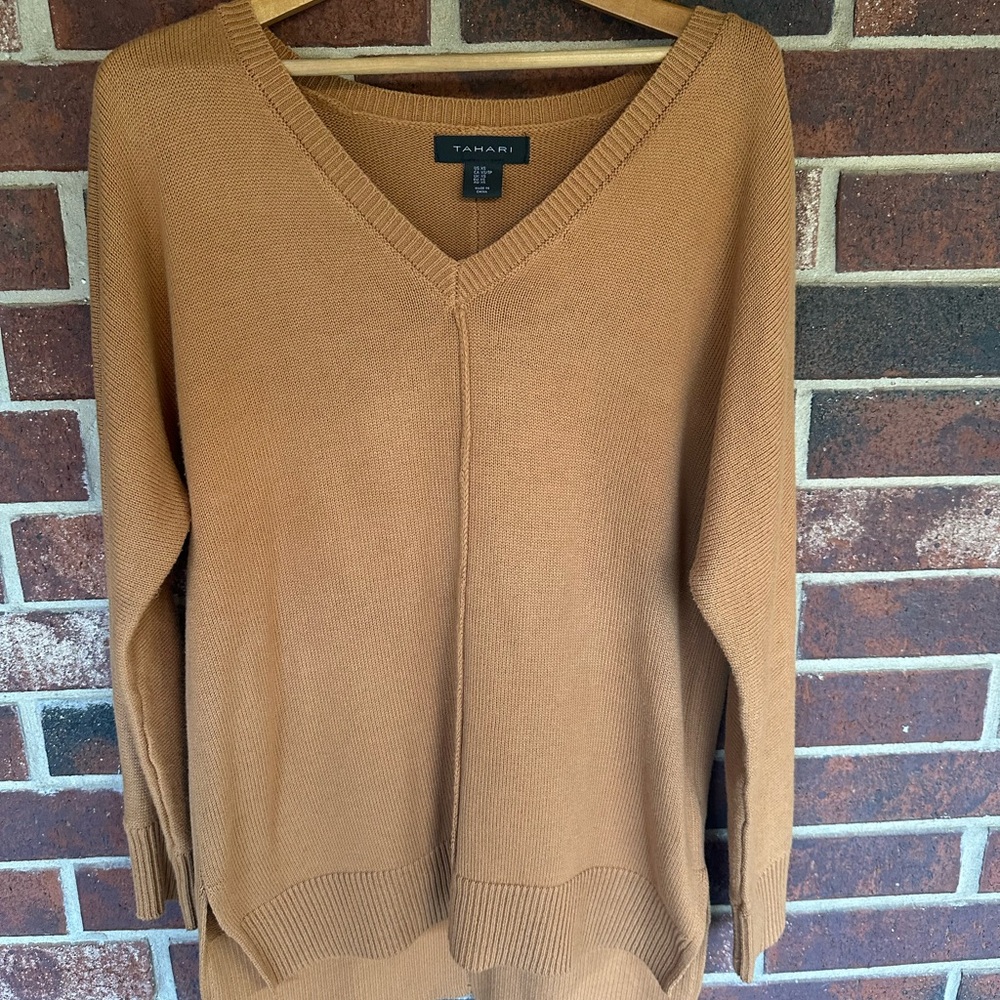 Tahari Brown/Burnt Orange V-Neck Sweater Size XS